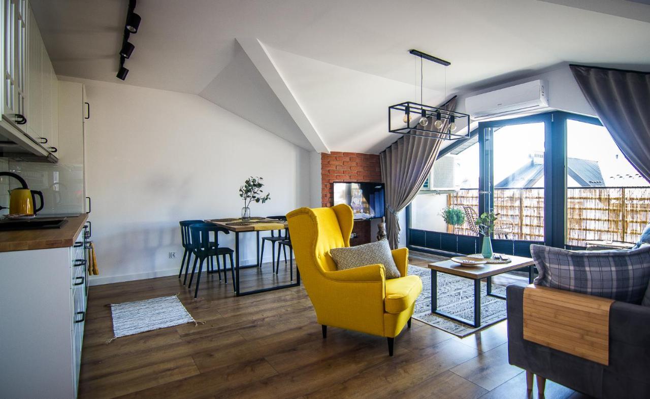 Apartamenty W37 Nowy Targ Ngoại thất bức ảnh