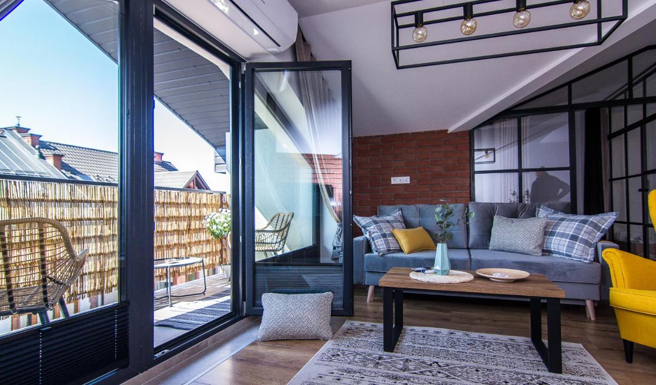 Apartamenty W37 Nowy Targ Ngoại thất bức ảnh